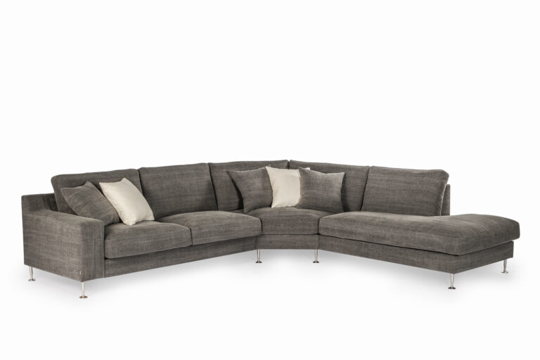 In picture: Como ATOJL. Fabric: Kiss 66. Leg: 10, stainless steel.