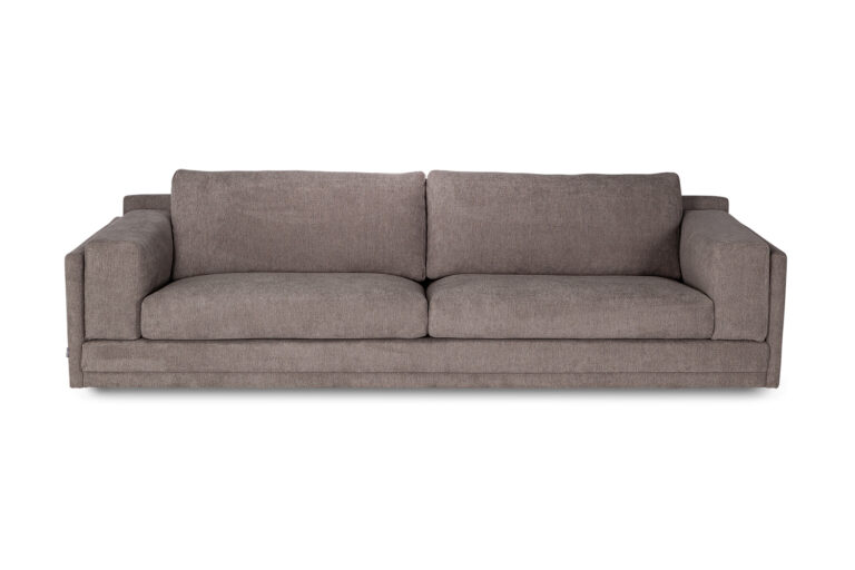 In picture: Ellie3 LC. Fabric: Mellow 5504.