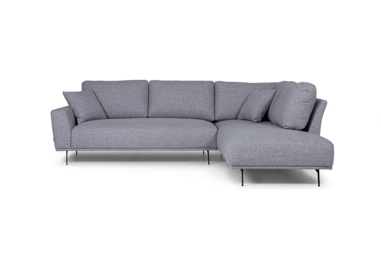 In picture: Brooklyn Open End. Fabric: Eleni 610. Leg: 122, matteblack.