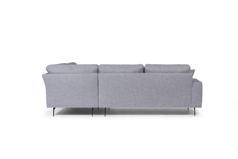 In picture: Brooklyn Open End. Fabric: Eleni 610. Leg: 122, matteblack.