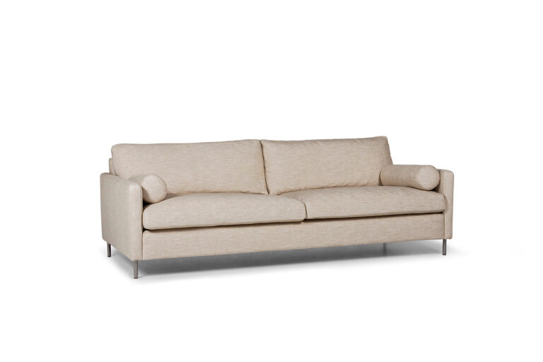 In picture: Colorado 3. Fabric: Bronco 5207. Leg: 48, stainless.