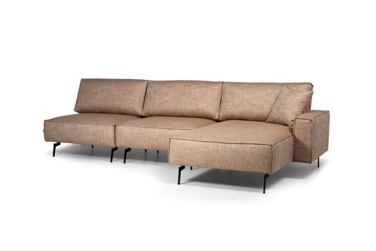 In picture: Invito 11DIVA. Fabric: Uralis 2085. Leg: 122, matteblack.