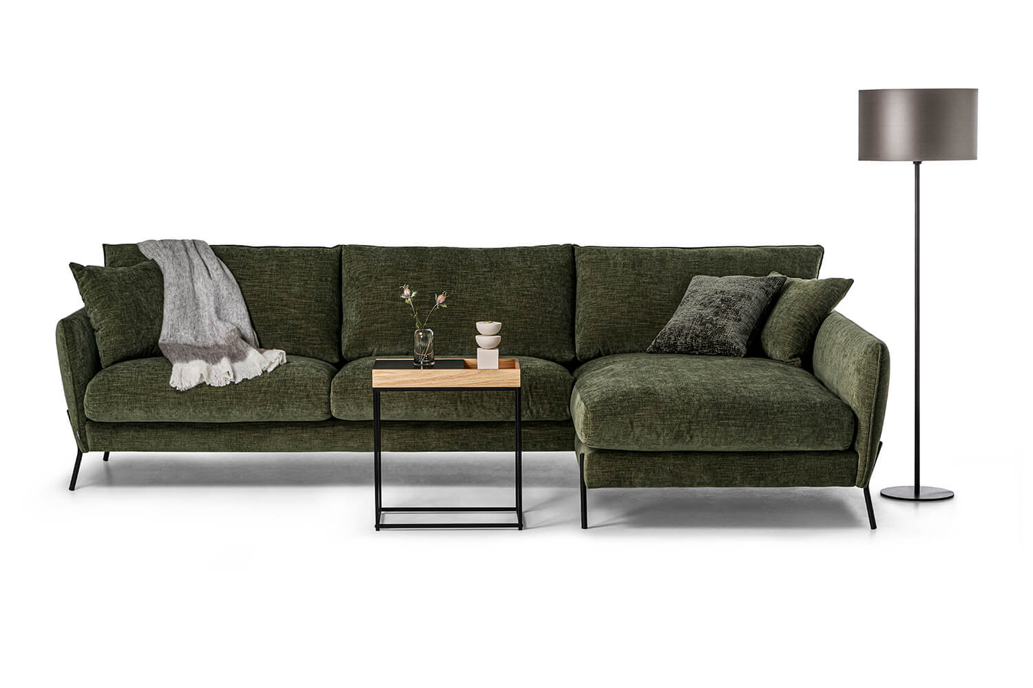 In picture: Nube 3DIV. Fabric: Diego6012. Leg: Nube leg, matte black.