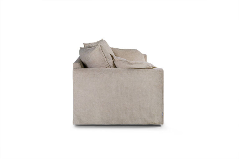 In picture: Sandy 3 LC. Fabric: Next 105.