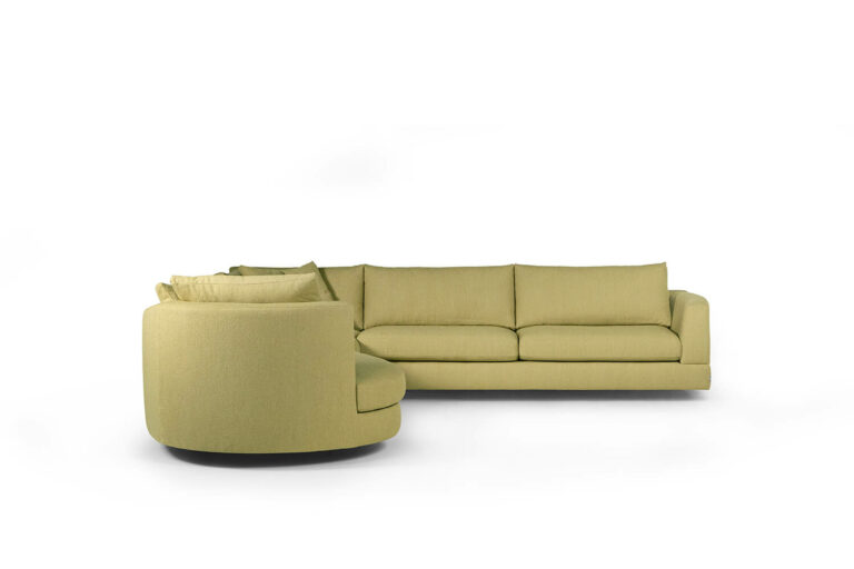 In picture: Levian Love End Left. Fabric: Chrush 2170.