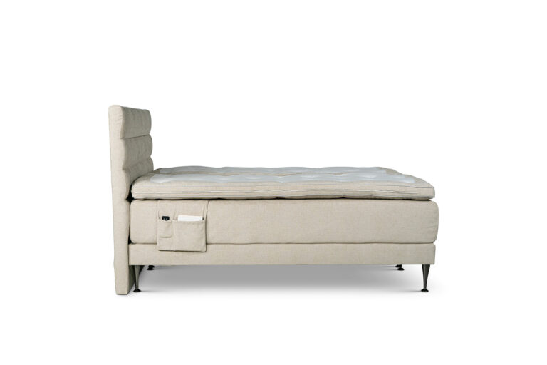 In picture: Adjustable A20 bed 2x90x200cm. Top Mattress: Heaven. Headboard: Relax. Fabric: Next 105. Leg: 125.