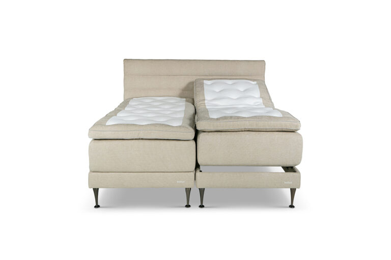 In picture: Adjustable A20 bed 2x90x200cm. Top Mattress: Heaven. Headboard: Relax. Fabric: Next 105. Leg: 125.