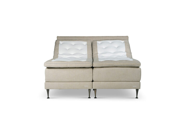 In picture: Adjustable A20 bed 2x90x200cm. Top Mattress: Heaven. Headboard: Relax. Fabric: Next 105. Leg: 125.