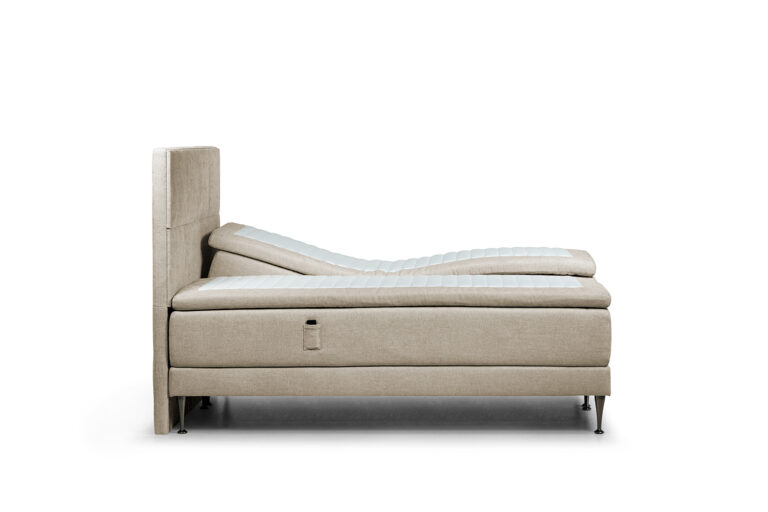 In picture: Adjustable Dream 2x90x210cm. Headboard: Zen. Fabric: Next 105. Leg: 125.