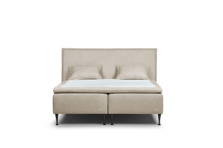 In picture: Single Dream 2x90x200cm. Headboard: Edge. Fabric: Next 105. Leg: 3.