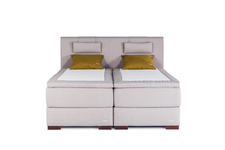 In picture: Adjustable Diamond 180x200 cm. Headboard: Condor. Topmattress: Latex.