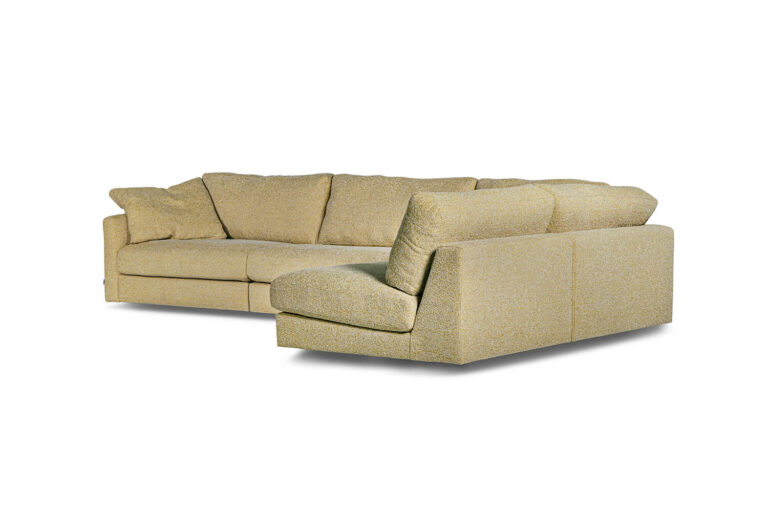 In picture: Amadeus A-1-1-C-1. Fabric: Modis 2941.